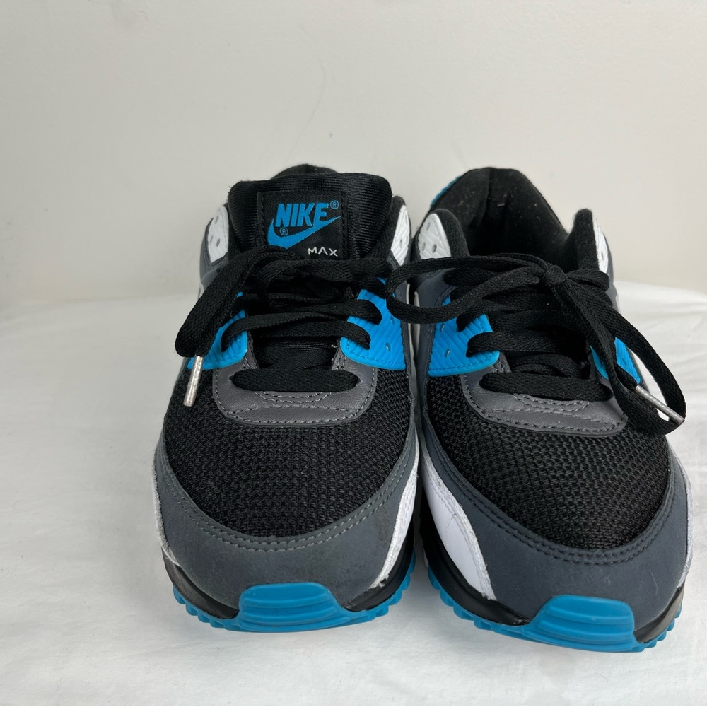 Nike Black and Blue Athletic Shoes